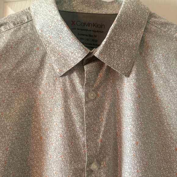 Calvin Klein X Men’s Extra-Slim Fit Performance Shirt Size Medium 15-15.5-32/33 - Picture 3 of 10